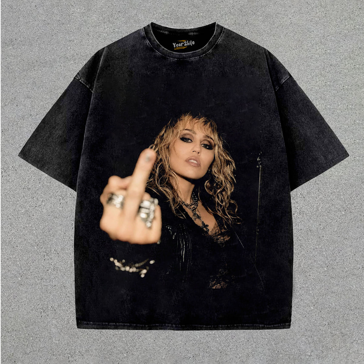 MILEY CYRUS - VINTAGE V5 MIDDLE FINGER TANK TOP & TEE & LONG SLEEVE & LAYERED LS & HOODIE