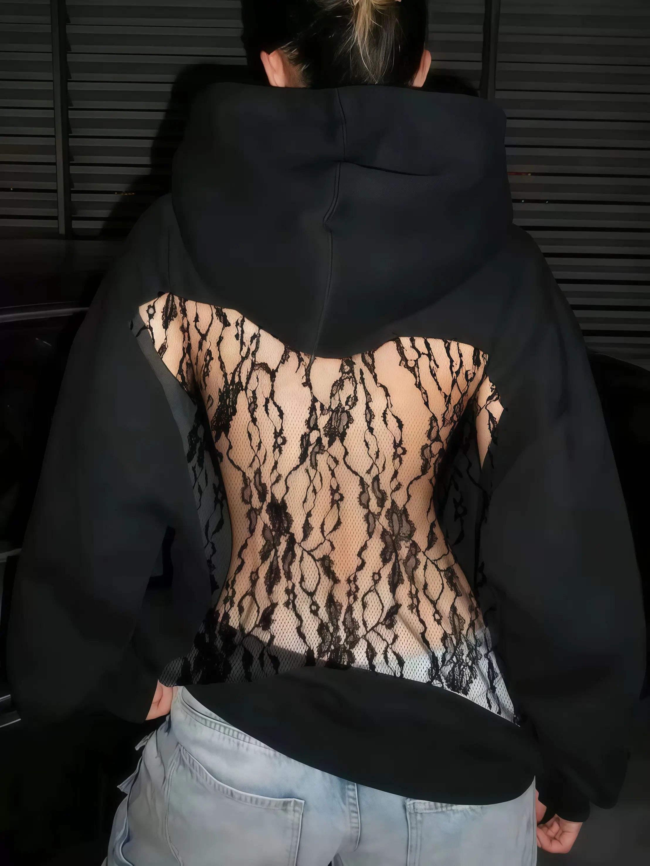 WOMEN'S CLOTHING BACKLESS CUTOUT MESH LACE BACK HOODIE