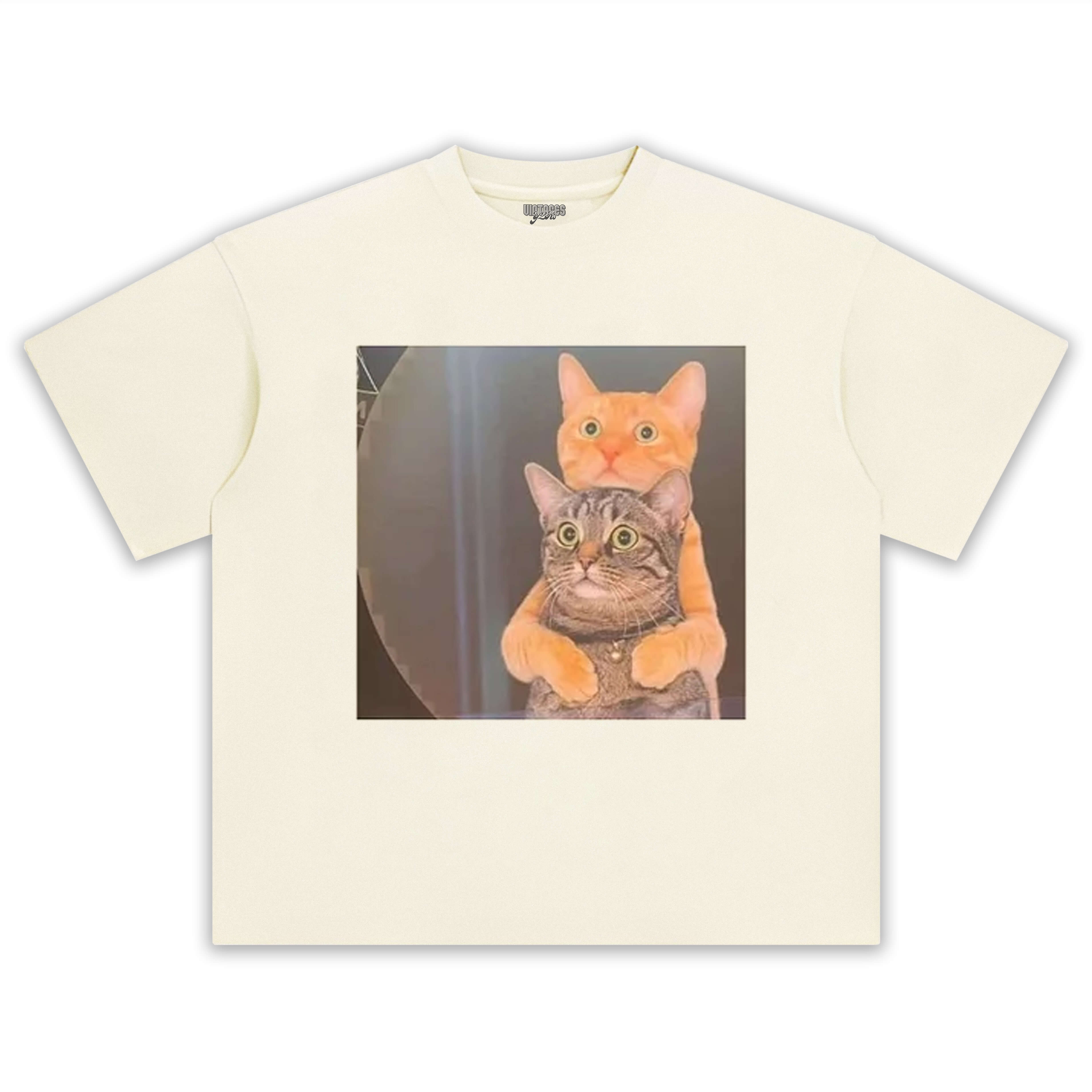 EMBRACING CAT TEE